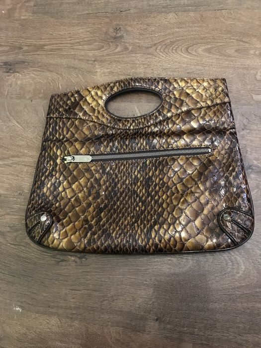 Продам женскую сумочку