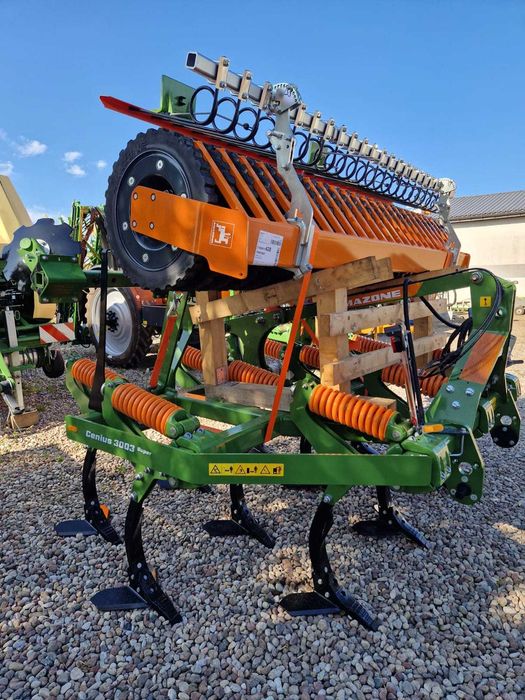 Agregat bezorkowy Amazone Cenius 3003 wał gumowy Matrix 600 hydraulika