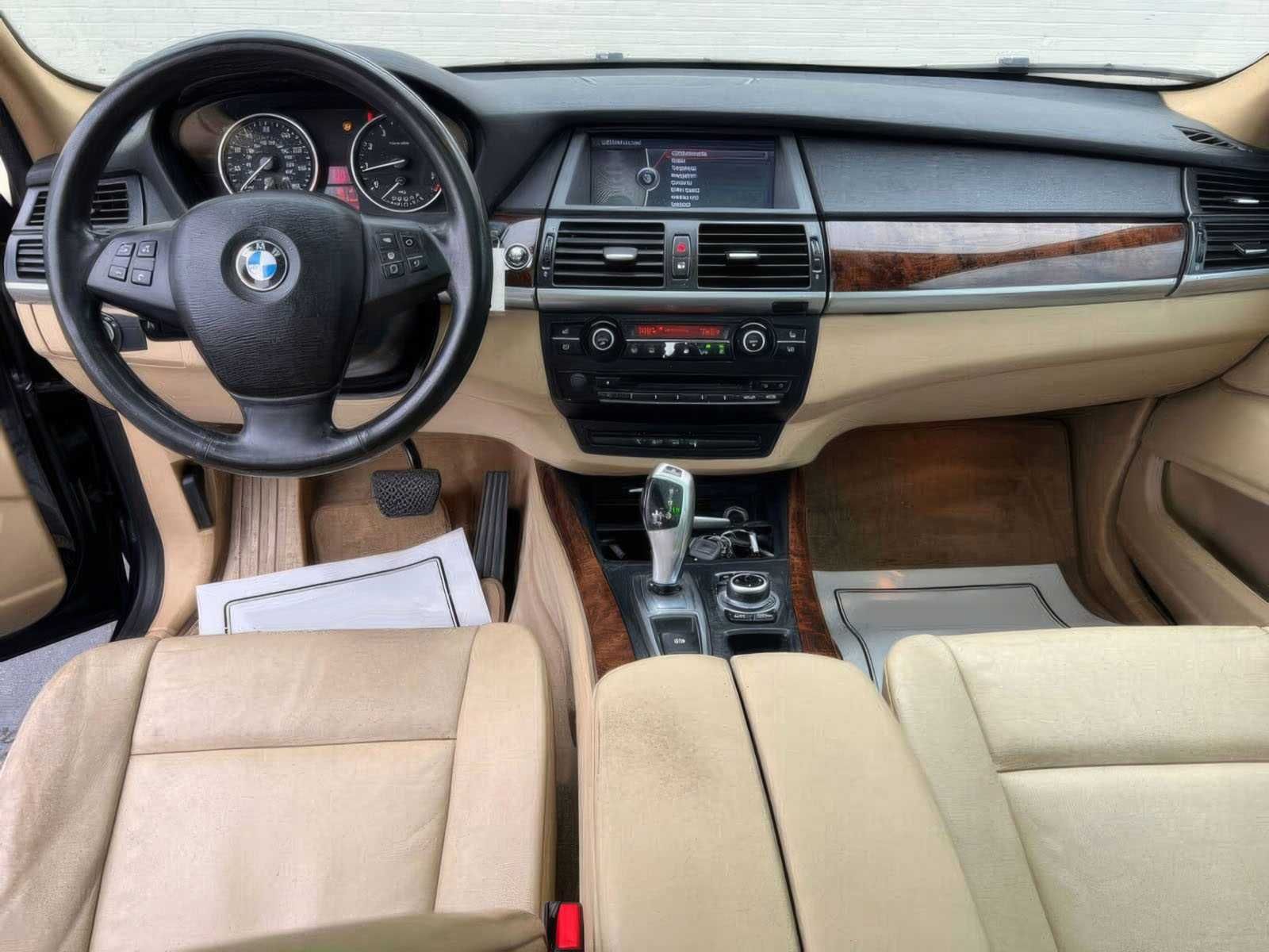 2010 BMW X5 xDrive30i