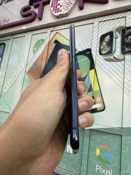 Moto razr 2023 plus 256gb. Як Новий!.