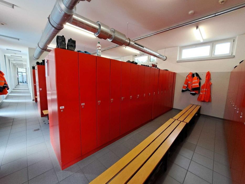 Szafki Szafka  BHP Pracownicze Socjalne na Odzież roboczą Adax Koźle