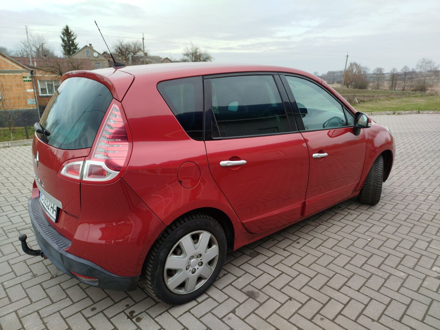 Renault scenic 1.6 газ-бензи