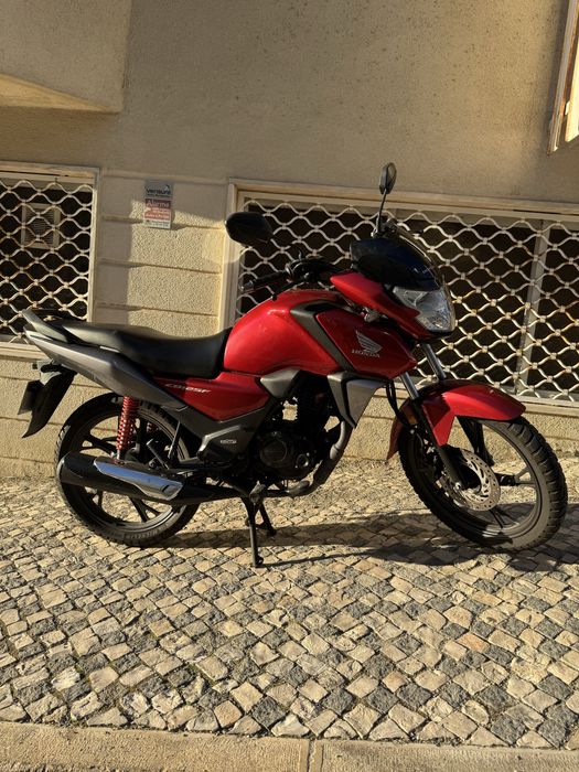 Honda CBF 125 vendo ou troco