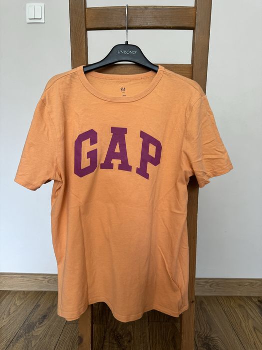 T-shirt Gap pomaranczowy dla chlopca 160 cm stan bardzo dobry