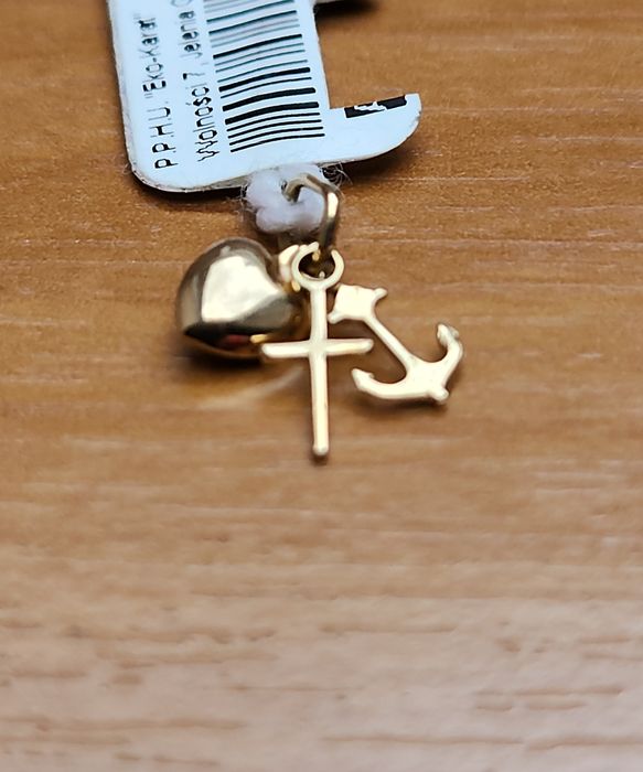 NOWA. 3 w 1 zawieszka z metką,  złota 585 wiara, nadzieja i miłość