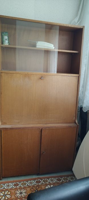 Sekretarzyk vintage – idealny do renowacji