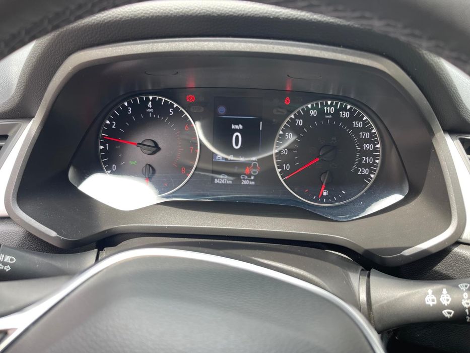 CAPTUR 2023
94 mil km 
Carro completo 1.0 equilíbre 
Todas revisões fe