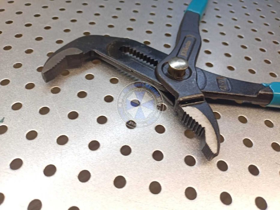 Szczypce do rur nastawne 300mm szczypce do rur 300mm żabka cęgi