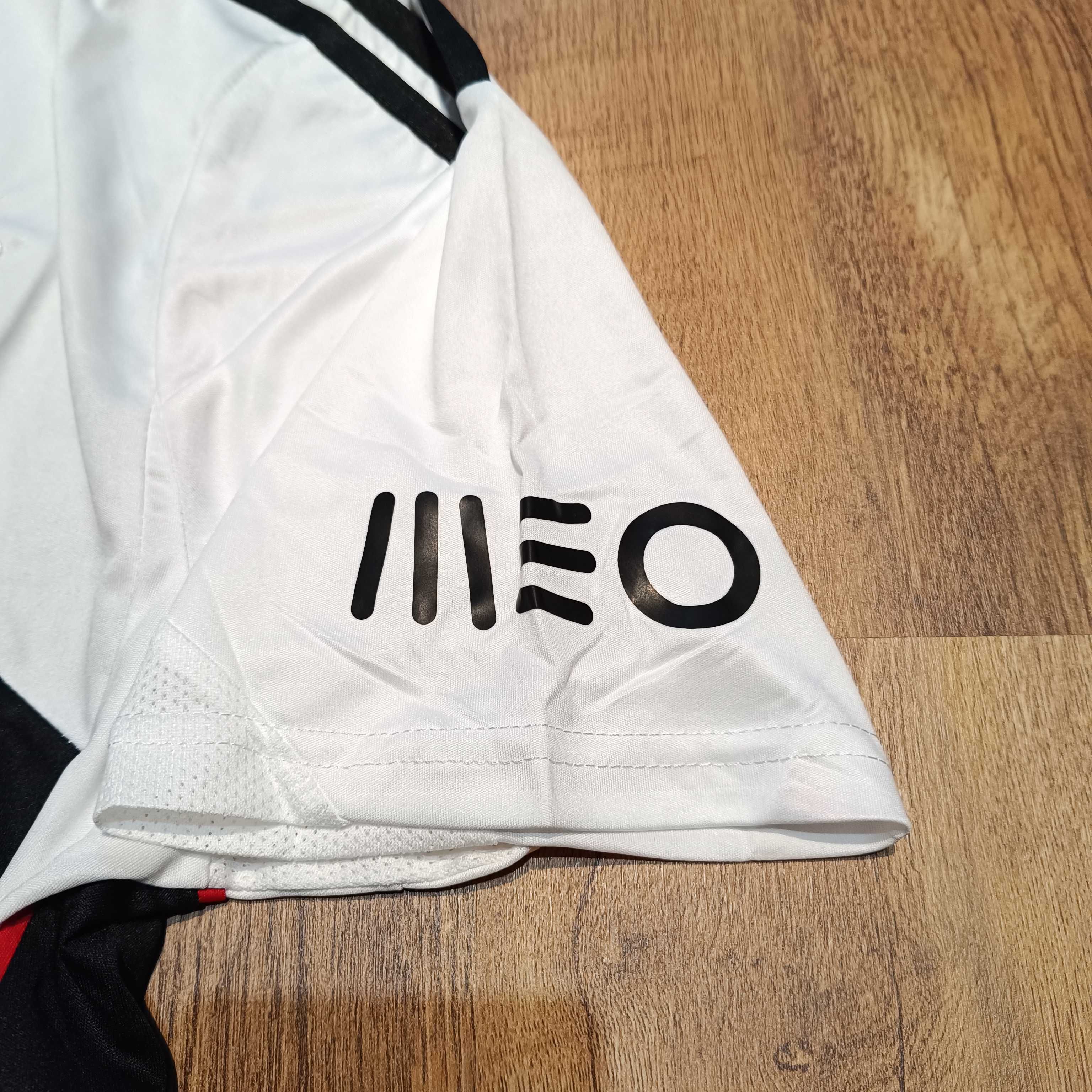 Camisola retro do Benfica 13/14