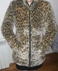 Casaco de pêlo com padrão leopardo