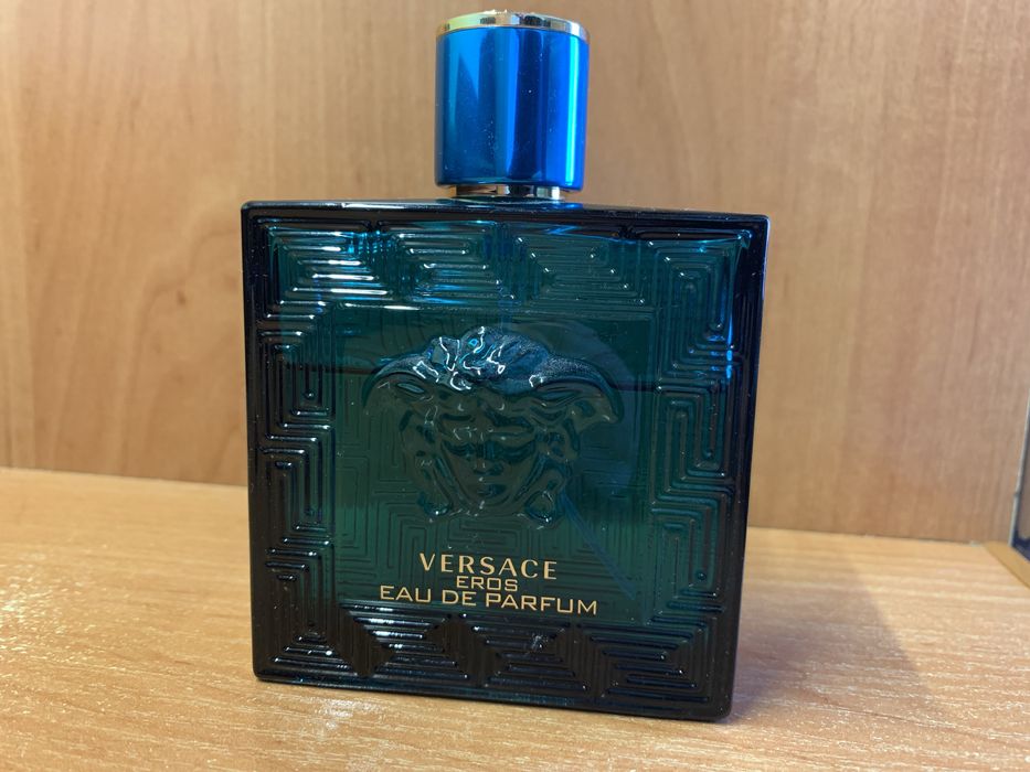 Продам Versace Eros