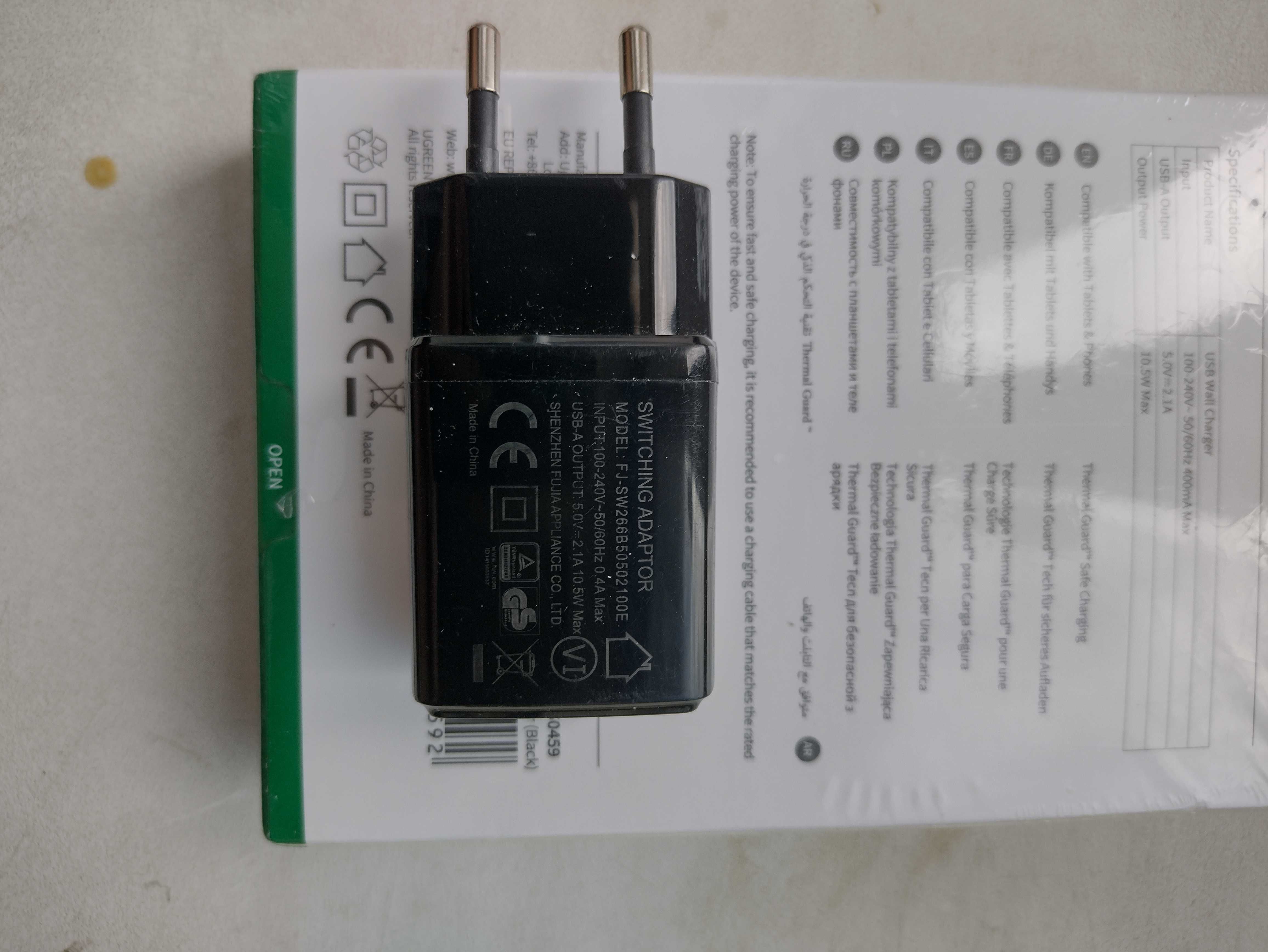 пристрій UGREEN  5V 2.1A 10,5w