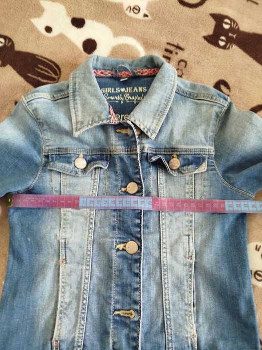 Джинсовий фірмовий С&А піджак джинсовый пиджак на дівчинку 134