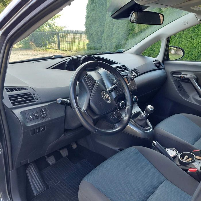 Sprzedam Toyotę Verso 1.6 Benzyna (2017) 1. właściciel