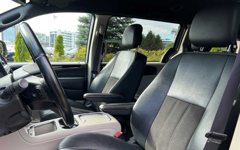 Dodge Grand Caravan 2020