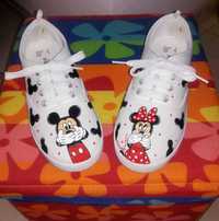 Sapatilhas Minnie e Mickey personalizado com pintura