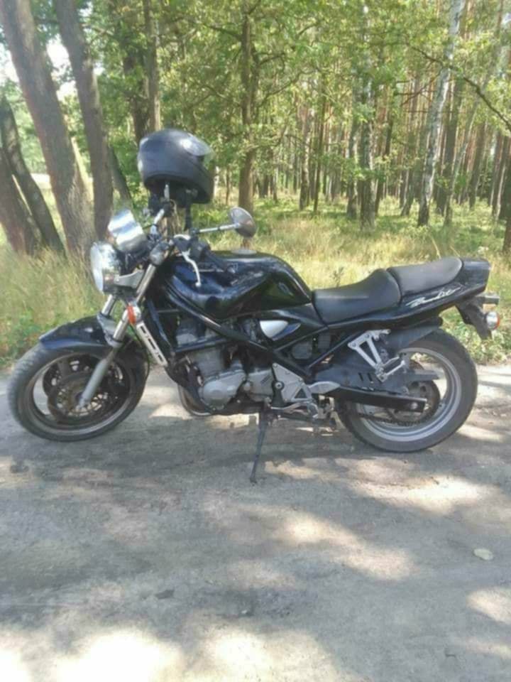 Sprzedam 2motory suzuki bendit 400