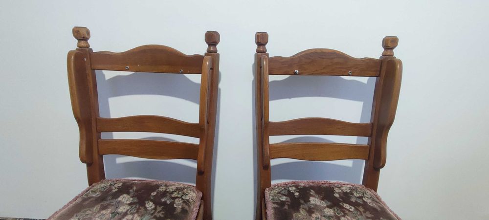 Krzesła krzesło dębowe 6 sztuk w dobrym stanie pomorskie