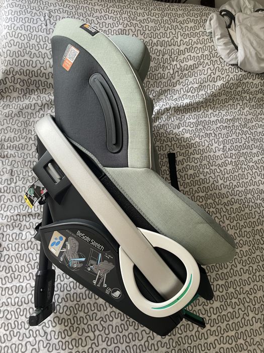 Cadeira auto Besafe Stretch + capa + espelho