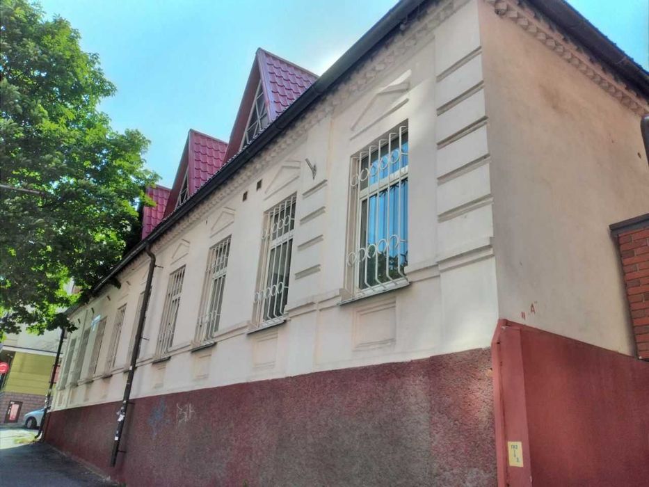 Будівля, окремий офіс, центр міста