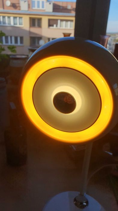 Lampa na biurko LED z regulacją światła