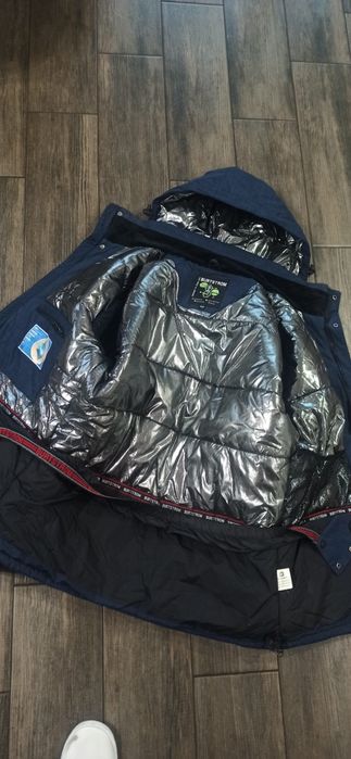 Зимняя,Лыжная куртка в новом состоянии 52р