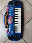 Keyboard dla dziecka.