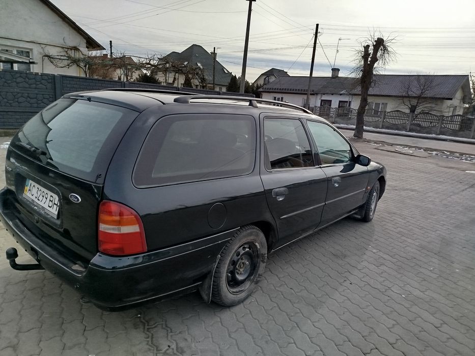 Продам форд мондео 1.