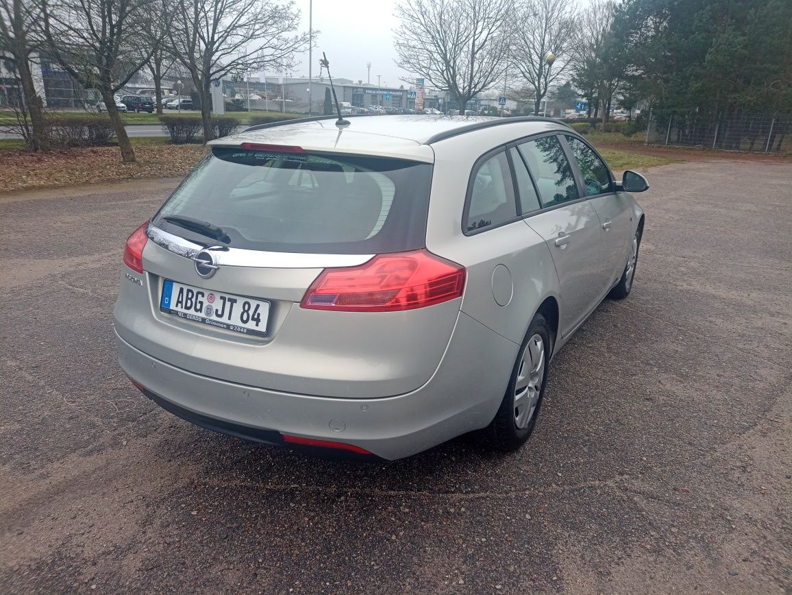 Opel Insignia 1.6 Benzyna Idealny bezwypadek