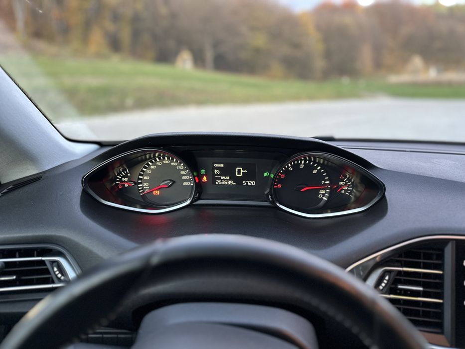 Peugeot 308 1.6 tdi 2016 rik