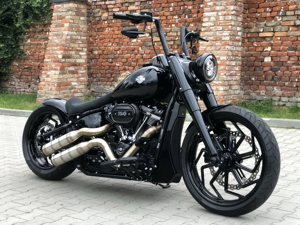Harley Davidson FLHCS Heritage Softail 114” Custom