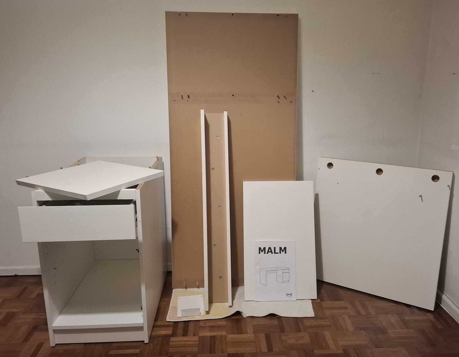 Secretária Branca MALM (IKEA)
