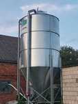 Silos paszowy Michał 18t z paszociągiem