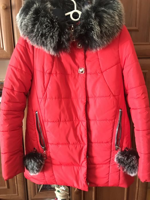 Куртка жіноча