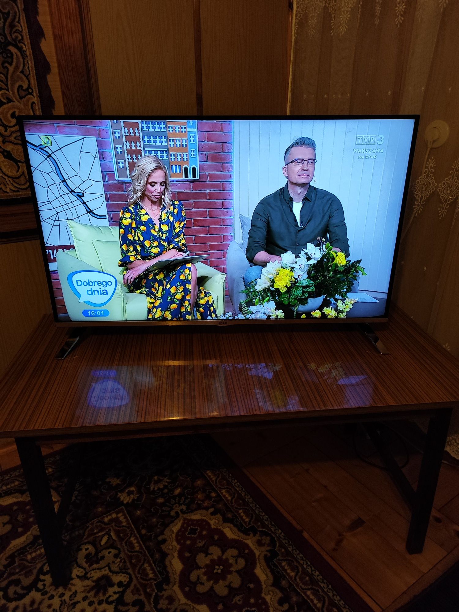 Telewizor  Smart TV LG 42 cale.