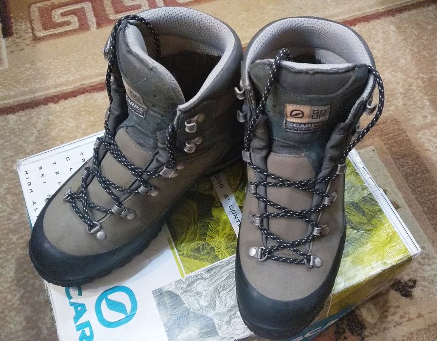 Трекинговые ботинки Scarpa Barun GTX, 38 размер. Состояние новых.
