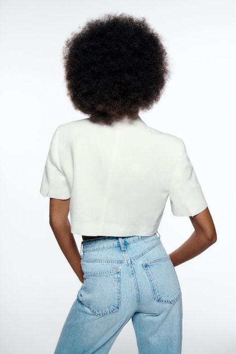 Укорочений жакет zara , розмір s