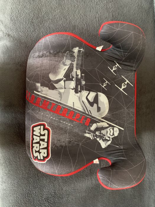 Podstawka samochodowa dla dziecka