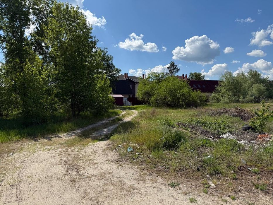 Продаю зем. ділянку.Центр Горенки. Під забудову, 6 соток, школа 300 м.