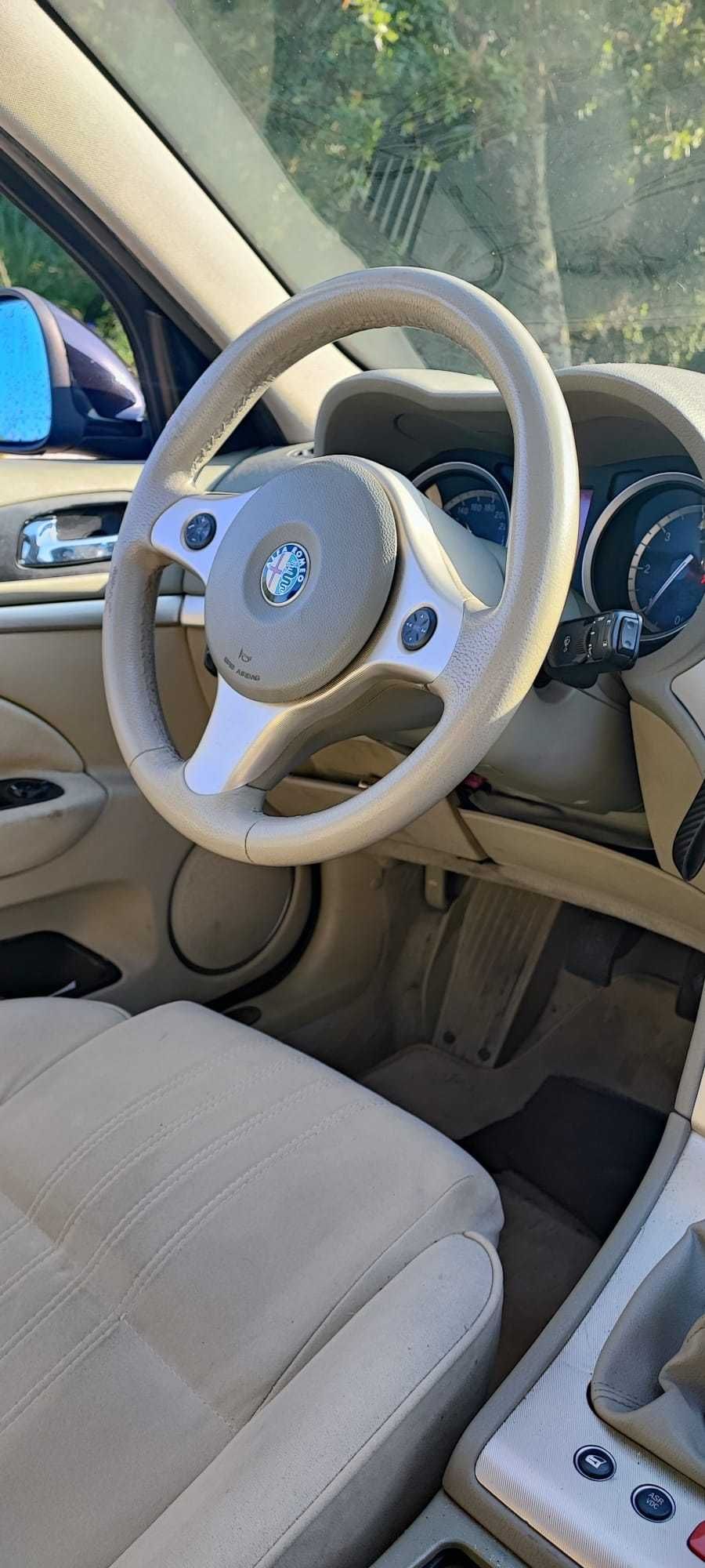 Alfa Romeo 159 - Diesel - 2007 - Uso diário