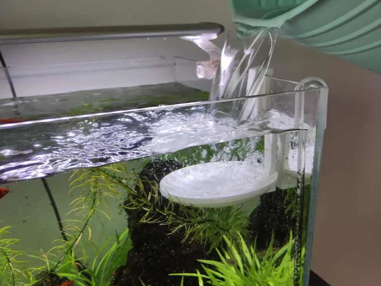 Defletor de Enchimento Para Aquários