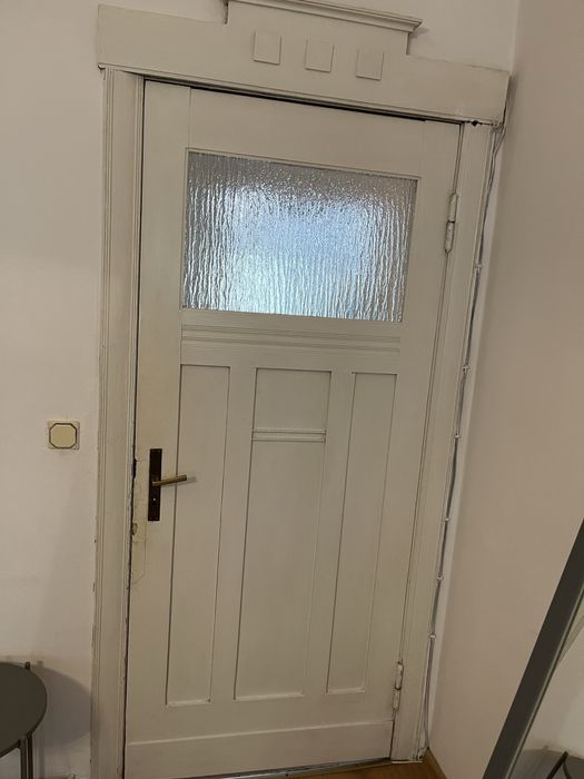 Drzwi drewniane z oscieżnicą zabytkowe