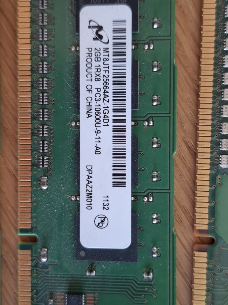 Memória RAM 1x 4Gb + 2x 2Gb DDR3