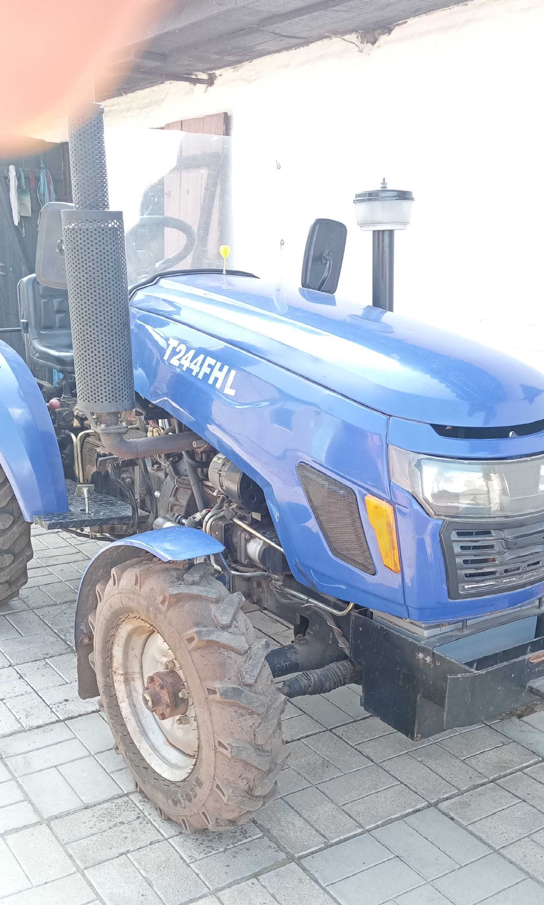 Мінітрактор Сінтай Т 244FHL (24кс) повнопривід