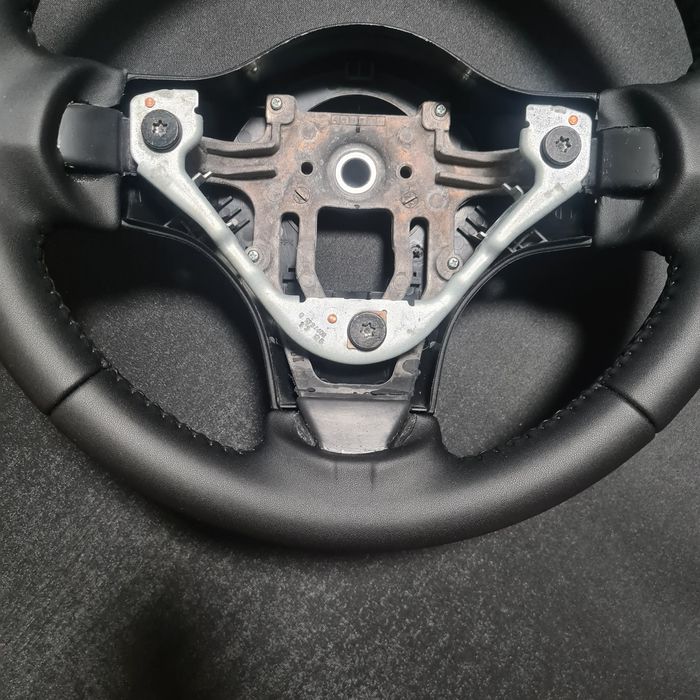 Руль після перетяжки Мітсубіші Лансер 9 на обмін Mitsubishi Lancer