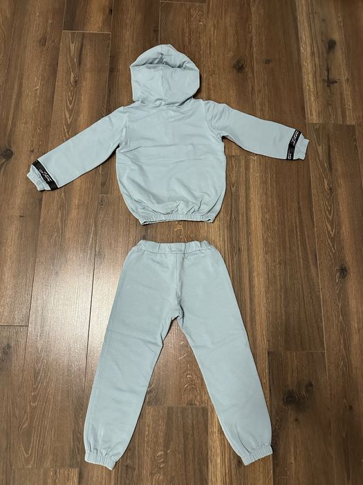 Dres Latoni 194 / 110 niebieski bluza i spodnie