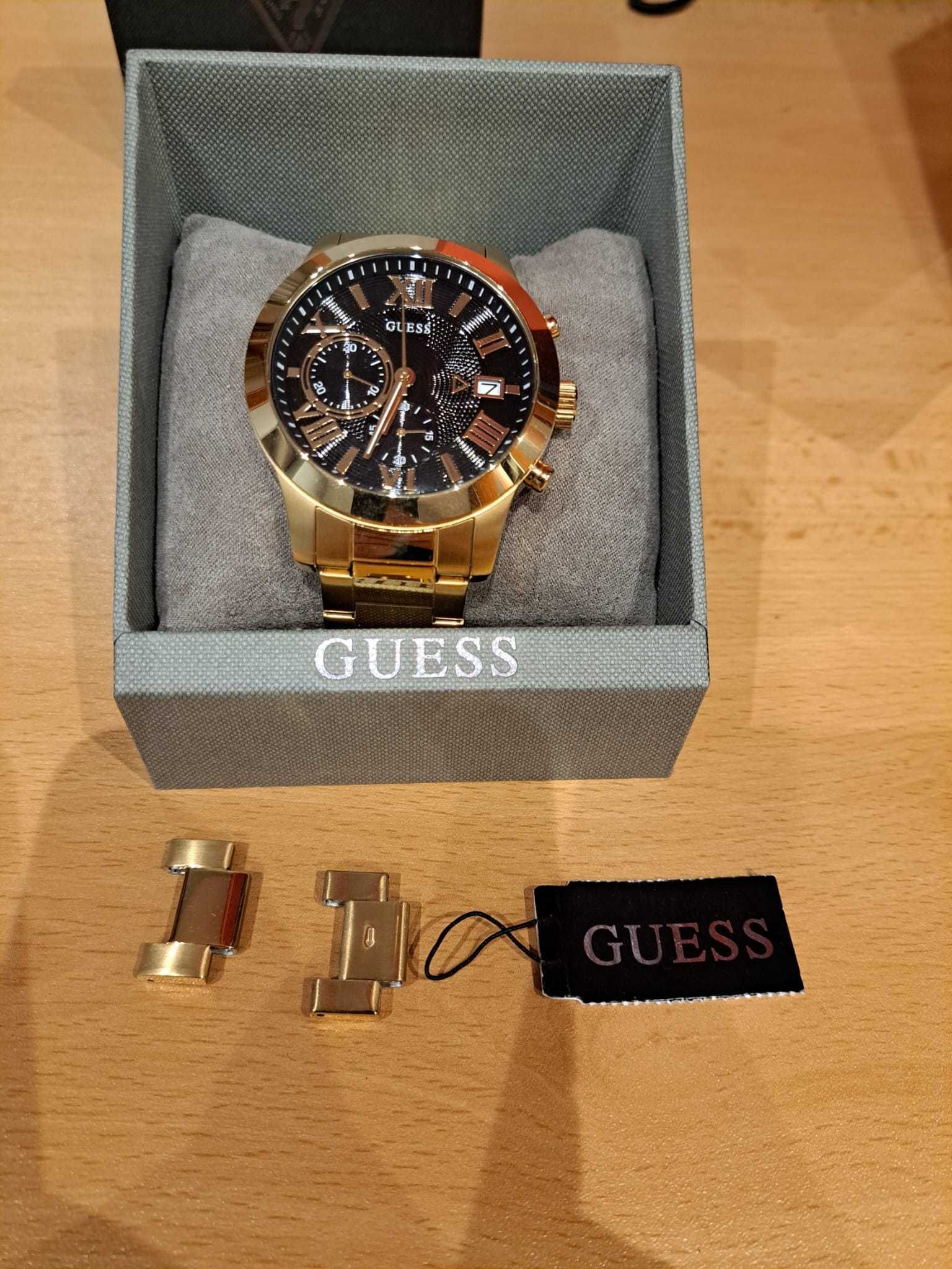 Zegarek GUESS W0668G8