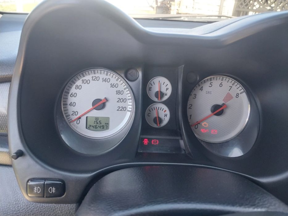 Mitsubishi outlander 1 покоління 2008 рік