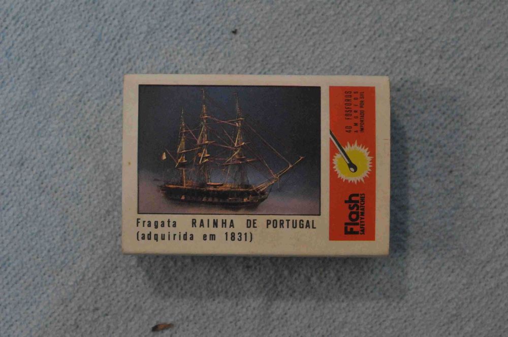 Vintage –  5 caixas de fósforos Caravelas Portuguesas