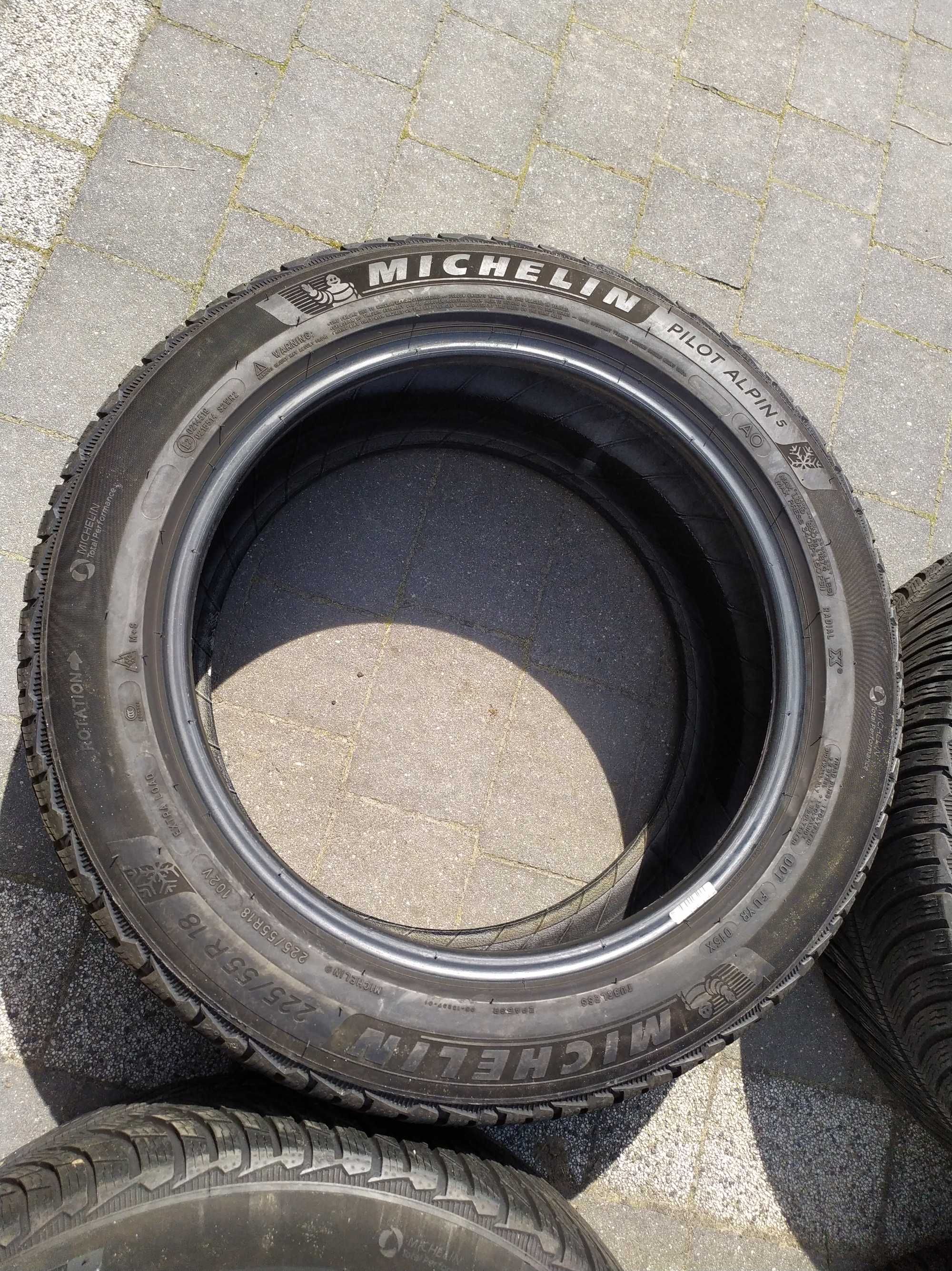 Opony Zimowe Michelin Pilot Alpin 5 225/55 R18